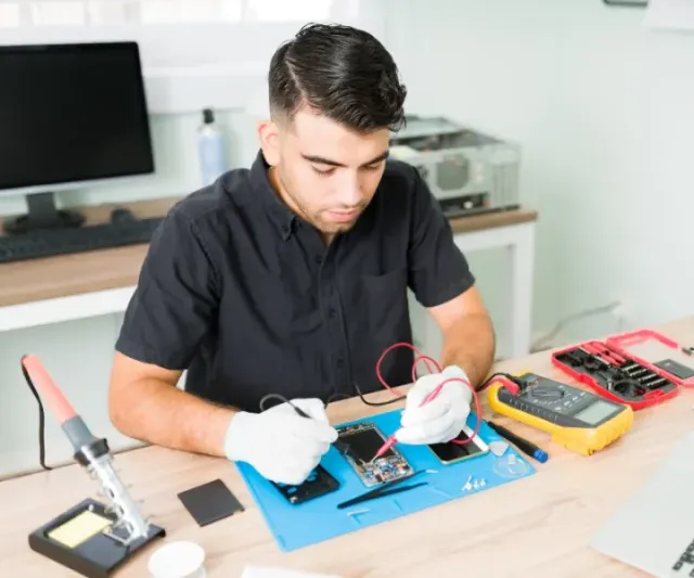 Réparateur de téléphone à domicile à Doubs